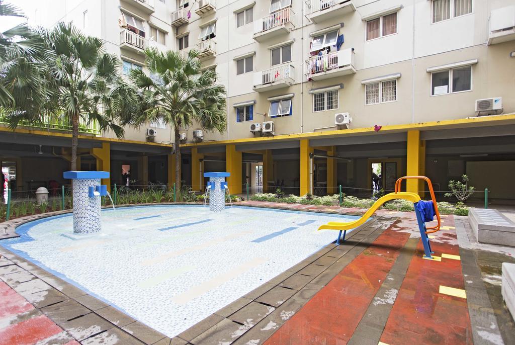 Reddoorz Apartment @ Pulo Gadung Τζακάρτα Εξωτερικό φωτογραφία